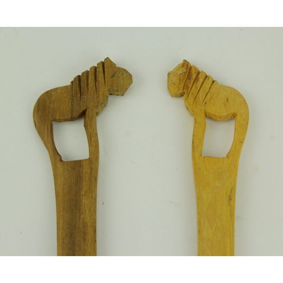 Zeckos - Hand Carved Wood Decorative Lion Handle Salad Server Set - Brown - Picture 3 of 3